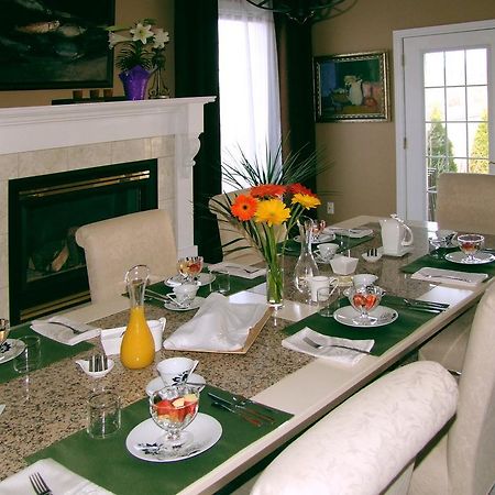 In Elegance Bed & Breakfast Niagara-on-the-Lake Bagian luar foto