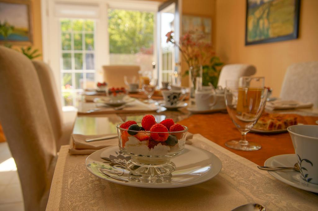 In Elegance Bed & Breakfast Niagara-on-the-Lake Bagian luar foto