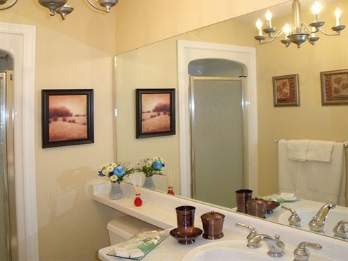 In Elegance Bed & Breakfast Niagara-on-the-Lake Bagian luar foto