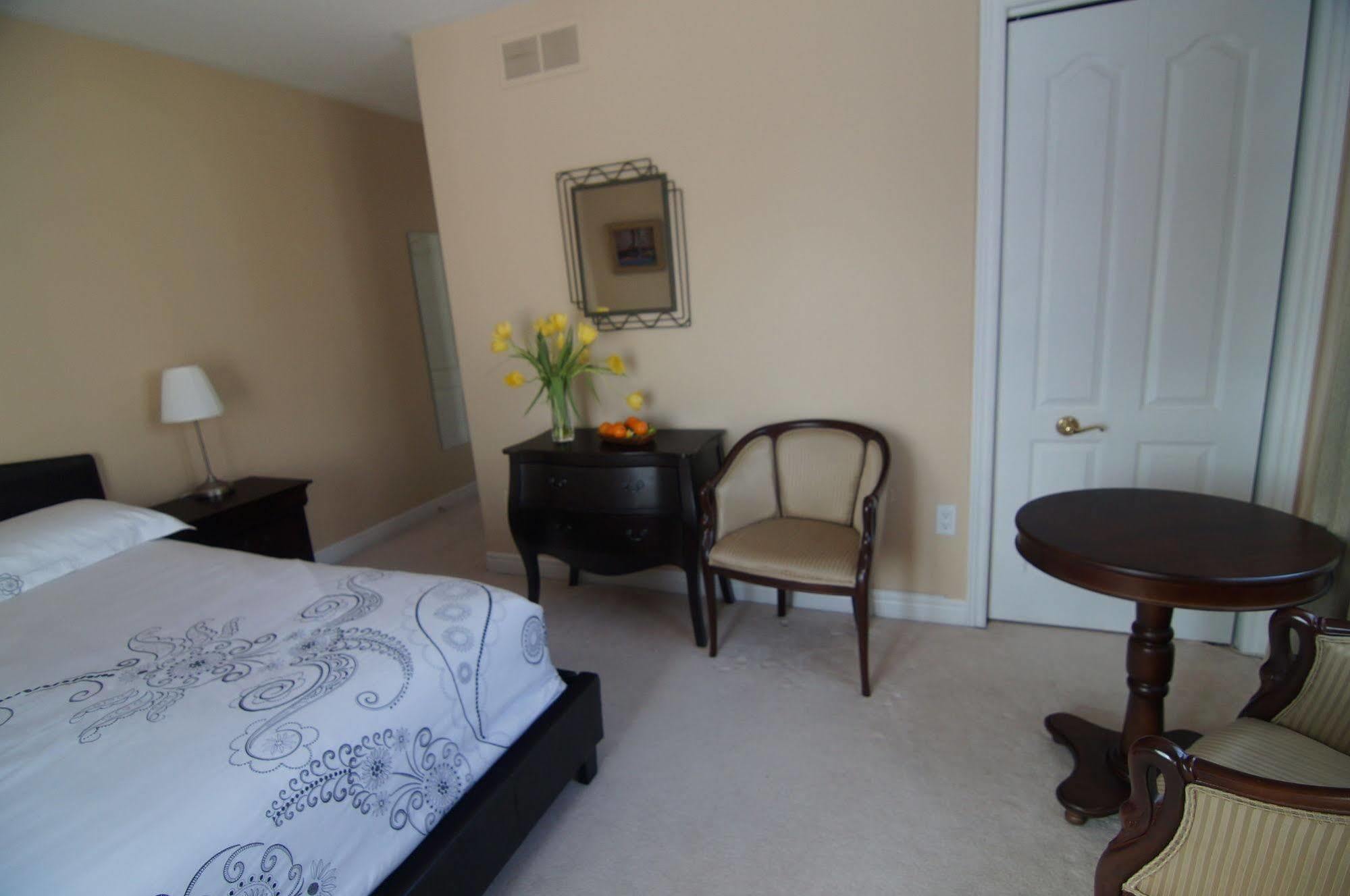 In Elegance Bed & Breakfast Niagara-on-the-Lake Bagian luar foto