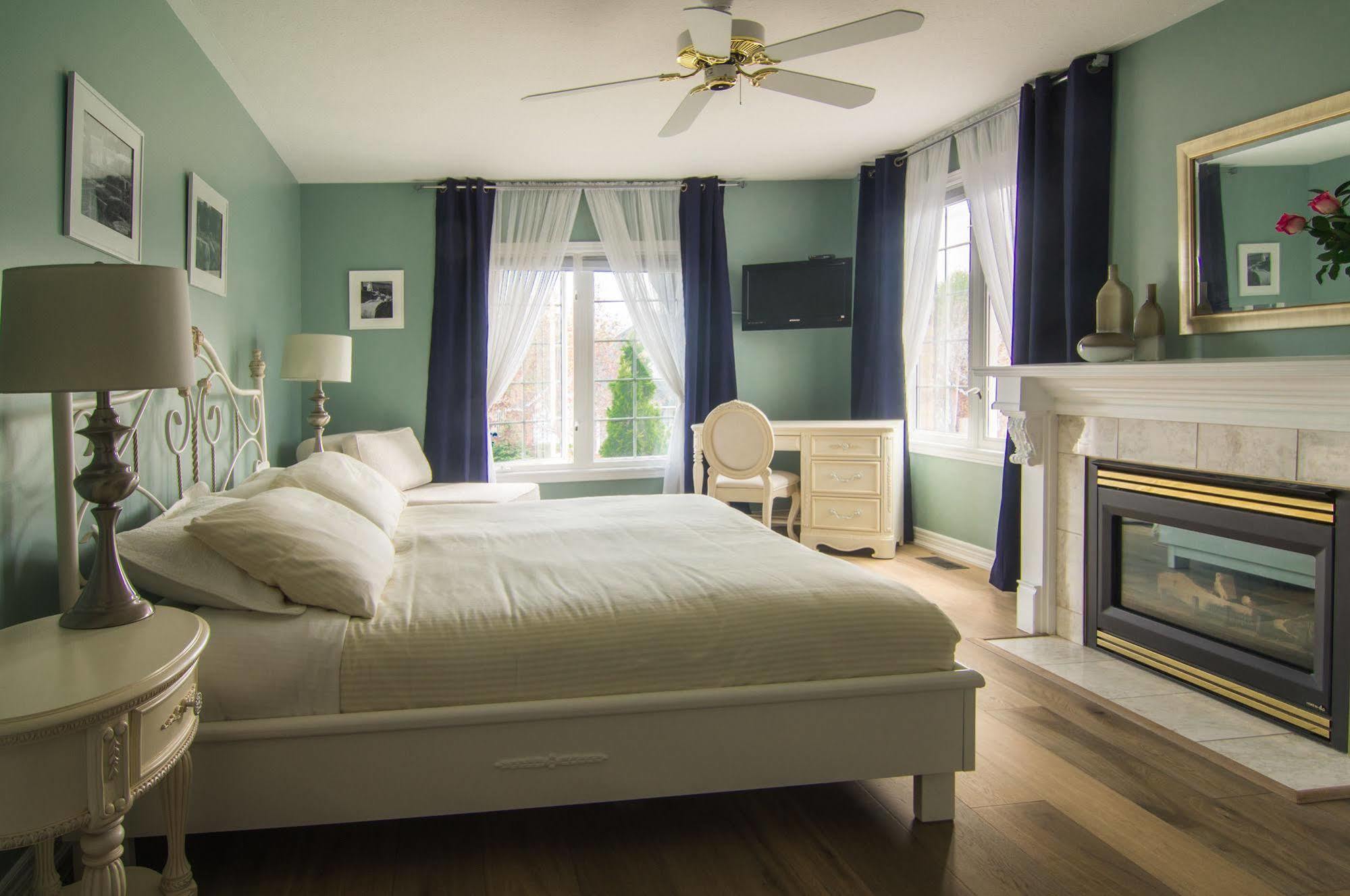 In Elegance Bed & Breakfast Niagara-on-the-Lake Bagian luar foto